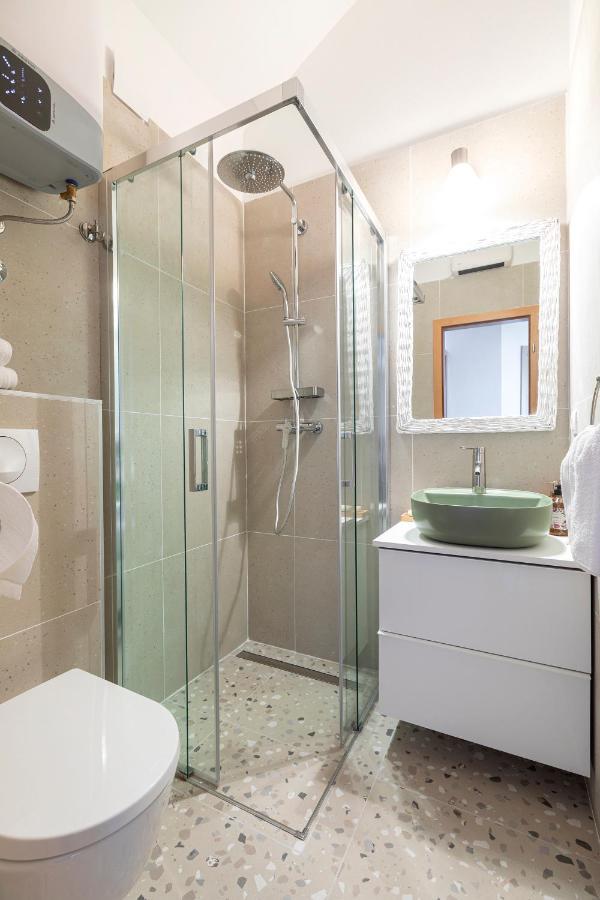 Apartman Luri Sutivan Ngoại thất bức ảnh